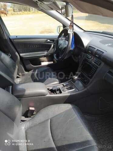 Mercedes C 240 2000, 253,000 km - 2.6 л - Saatlı