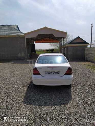 Mercedes C 240 2000, 253,000 km - 2.6 л - Saatlı