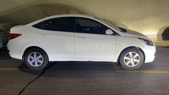 Hyundai Accent 2013, 199,200 km - 1.6 l - Bakı