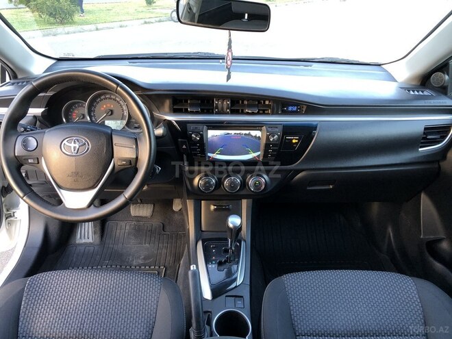 Toyota Corolla 2013, 137,000 km - 1.6 л - Bakı