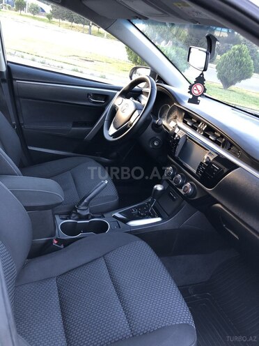 Toyota Corolla 2013, 137,000 km - 1.6 л - Bakı