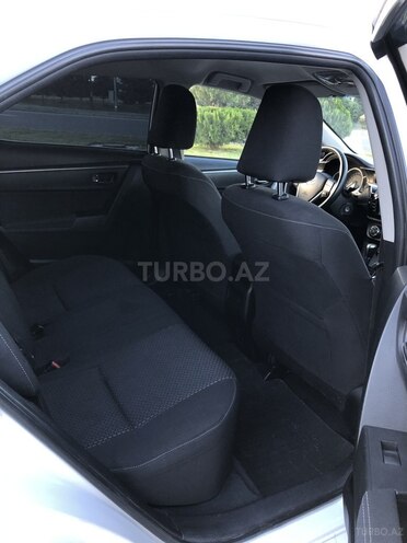 Toyota Corolla 2013, 137,000 km - 1.6 л - Bakı