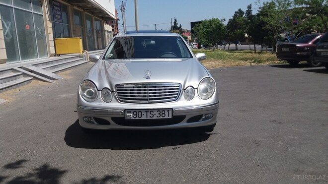 Mercedes E 240 2002, 195,000 km - 2.6 l - Bakı