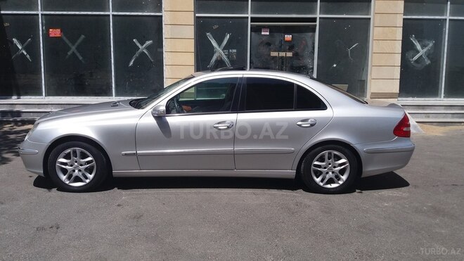 Mercedes E 240 2002, 195,000 km - 2.6 l - Bakı