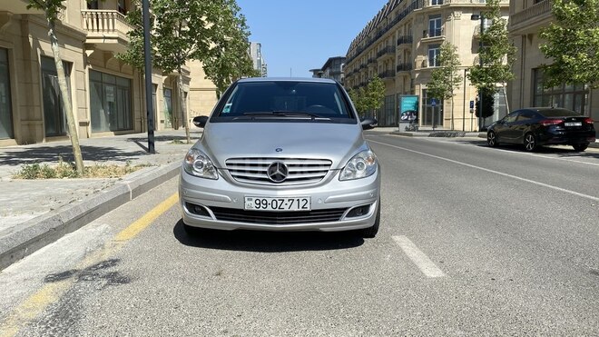 Mercedes B 170 2006, 250,000 km - 1.7 л - Bakı