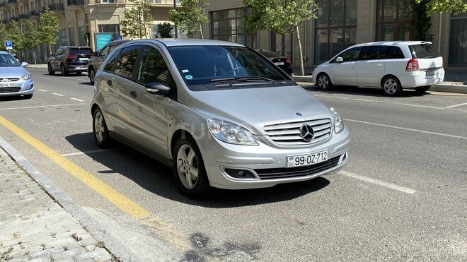 Mercedes B 170 2006, 250,000 km - 1.7 л - Bakı