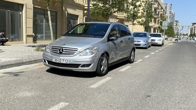 Mercedes B 170 2006, 250,000 km - 1.7 л - Bakı