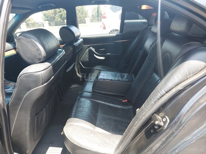 BMW 528 2000, 405,000 km - 2.8 l - Bakı