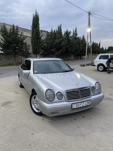 Mercedes E 220 1998, 378,864 km - 2.2 l - Bakı