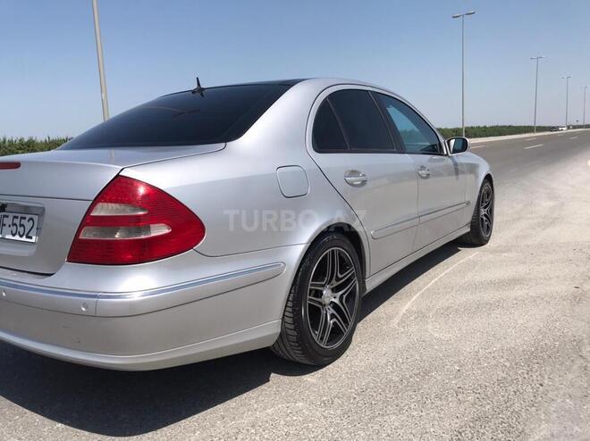 Mercedes E 240 2002, 345,000 km - 2.4 л - Bakı