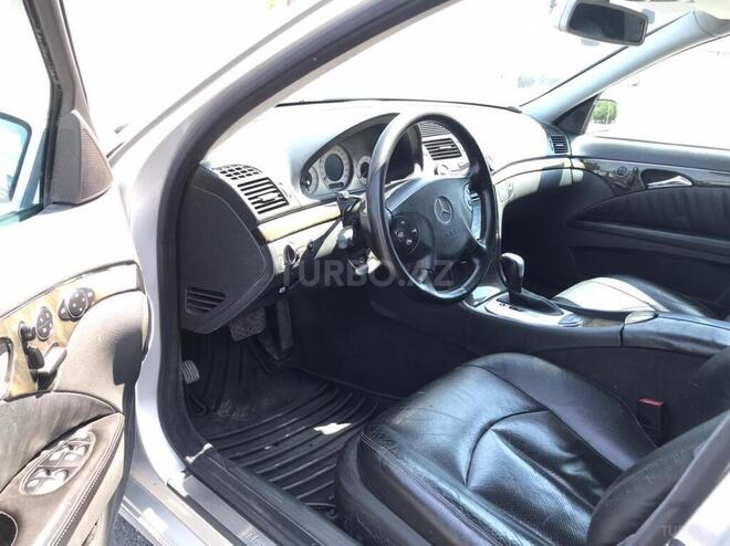 Mercedes E 240 2002, 345,000 km - 2.4 л - Bakı