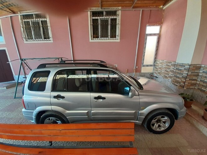 Suzuki Grand Vitara 2000, 240,000 km - 2.5 l - Bakı