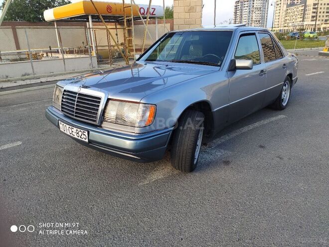 Mercedes E 300 1992, 325,000 km - 3.0 l - Sumqayıt