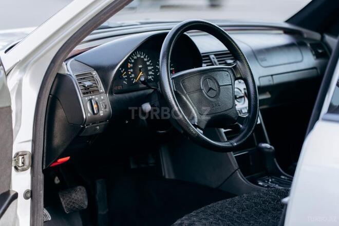 Mercedes C 180 1996, 390,000 km - 1.8 l - Bakı