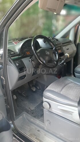Mercedes Viano 2003, 317,300 km - 2.2 l - Yevlax