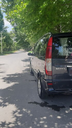Mercedes Viano 2003, 317,300 km - 2.2 l - Yevlax