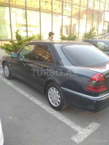 Mercedes C 220 1998, 726,000 km - 2.2 л - Bakı