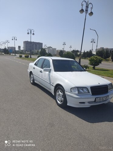 Mercedes C 220 1999, 400,000 km - 2.2 л - Bakı