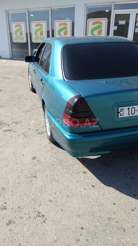 Mercedes C 220 1997, 350,000 km - 2.2 л - Şamaxı