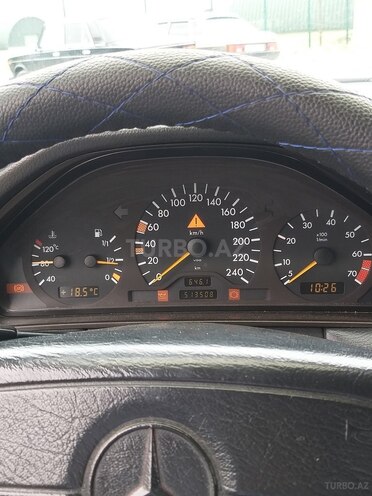 Mercedes E 230 1996, 401,000 km - 2.3 l - Mingəçevir