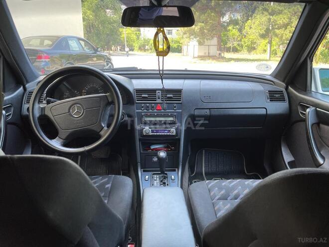 Mercedes C 240 1999, 431,956 km - 2.4 l - Sumqayıt
