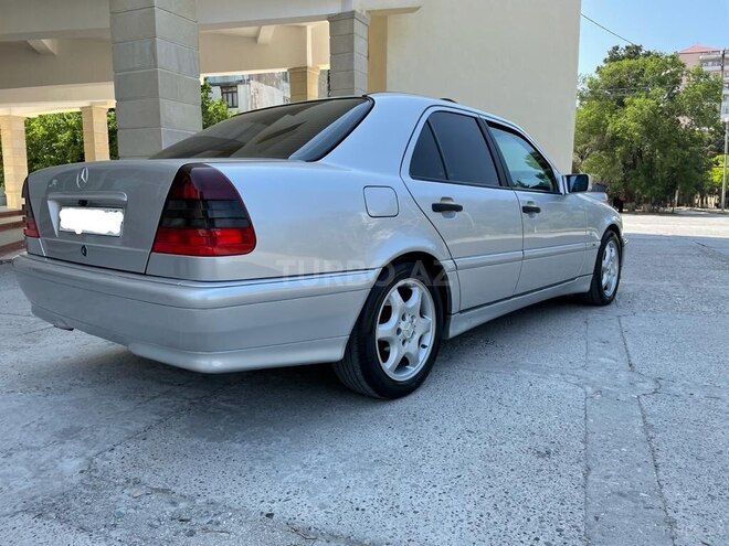 Mercedes C 240 1999, 431,956 km - 2.4 l - Sumqayıt