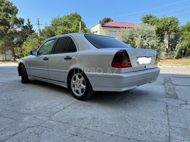Mercedes C 240 1999, 431,956 km - 2.4 l - Sumqayıt