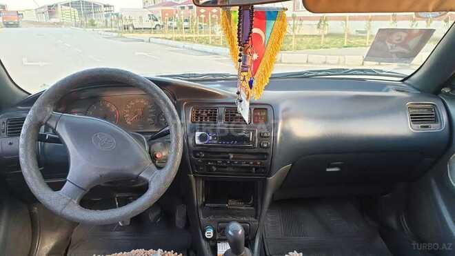 Toyota Corolla 1995, 375,964 km - 2.0 l - Bakı