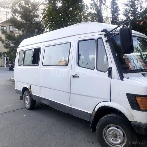 Mercedes 208 D 1993, 350,000 km - 2.5 l - Gəncə