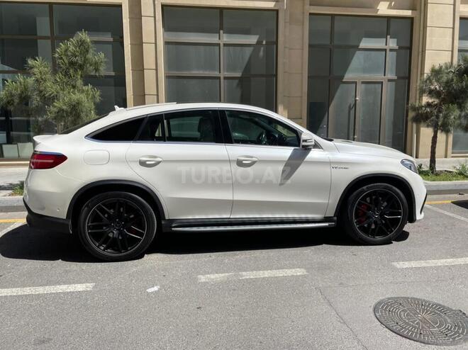 Mercedes  2015, 51,500 km - 5.5 l - Bakı