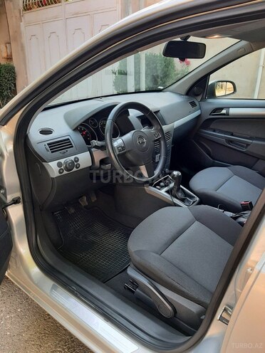 Opel Astra 2006, 182,000 km - 1.4 l - Bakı