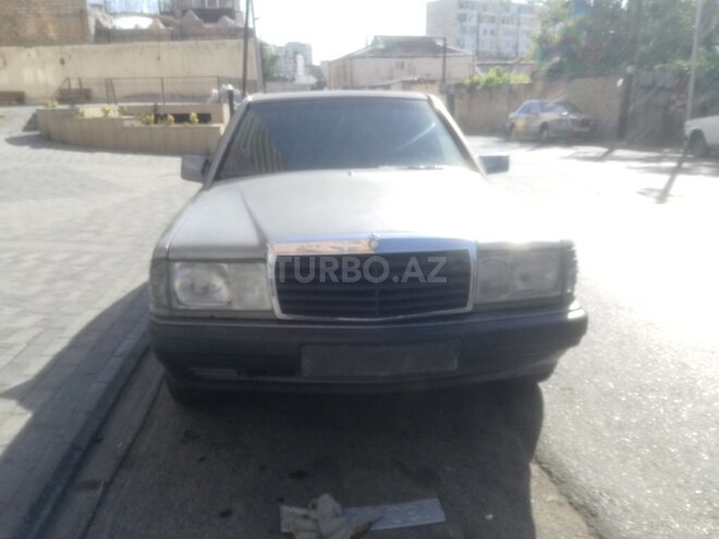 Mercedes 190 1991, 133,500 km - 2.0 л - Bakı