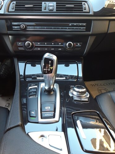 BMW 520 2016, 105,000 km - 2.0 л - Bakı