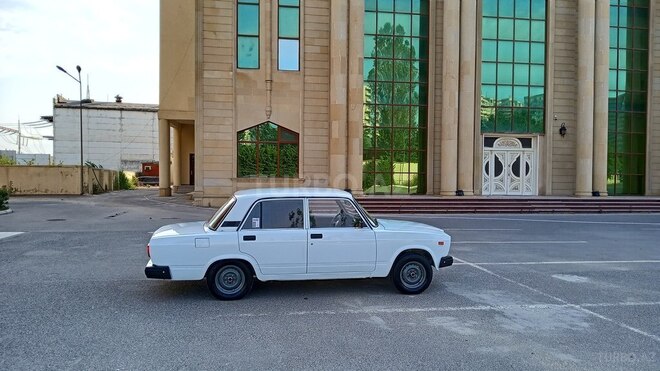 LADA (VAZ) 2107 2006, 100,000 km - 1.6 l - Bakı