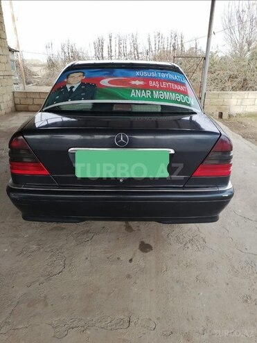 Mercedes C 230 1998, 389,000 km - 2.3 л - Saatlı