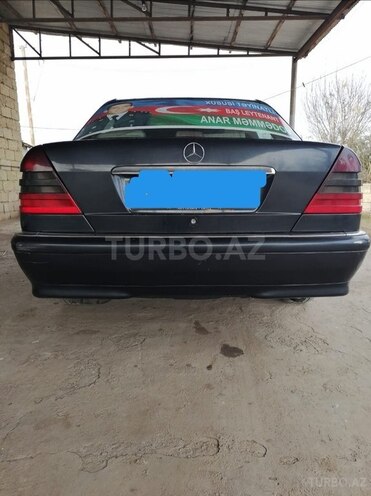 Mercedes C 230 1998, 389,000 km - 2.3 л - Saatlı