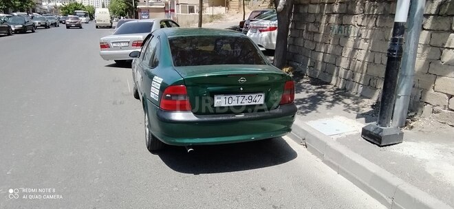 Opel Vectra 1996, 450,000 km - 2.0 л - Bakı