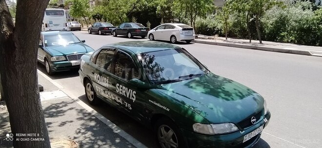 Opel Vectra 1996, 450,000 km - 2.0 л - Bakı