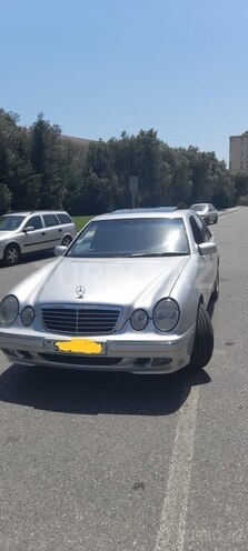 Mercedes E 240 2000, 229,000 km - 2.4 l - Bakı