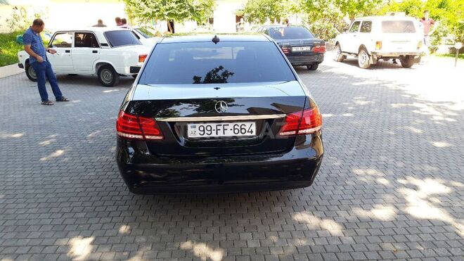 Mercedes E 220 2015, 140,000 km - 2.2 l - Bakı