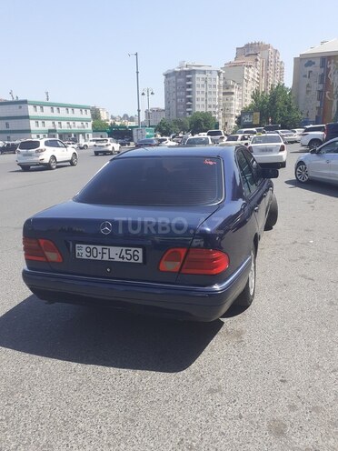 Mercedes E 230 1995, 350,000 km - 2.3 l - Bakı