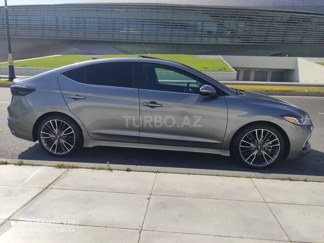 Hyundai Elantra 2017, 84,000 km - 1.6 l - Bakı