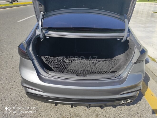 Hyundai Elantra 2017, 84,000 km - 1.6 l - Bakı