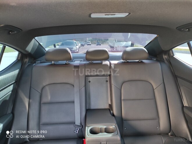 Hyundai Elantra 2017, 84,000 km - 1.6 l - Bakı