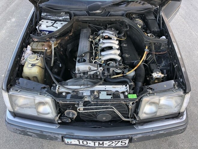 Mercedes E 300 1992, 790,000 km - 3.0 л - Sumqayıt