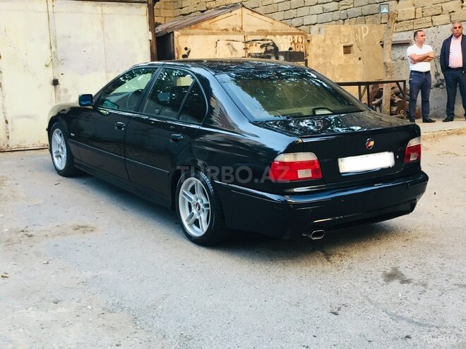 BMW 528 1999, 286,450 km - 2.8 l - Bakı