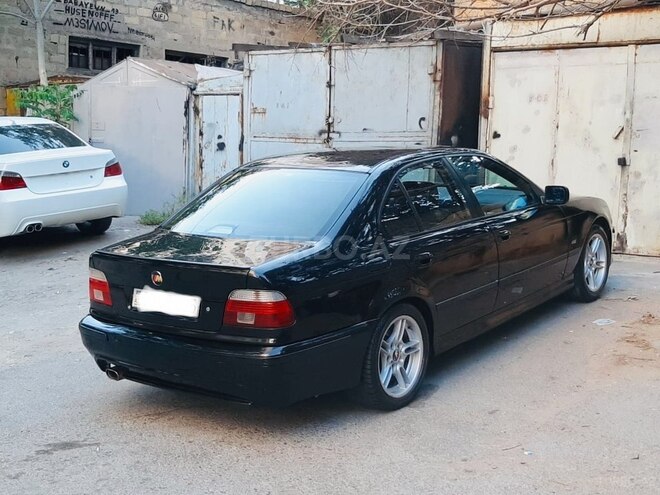 BMW 528 1999, 286,450 km - 2.8 l - Bakı