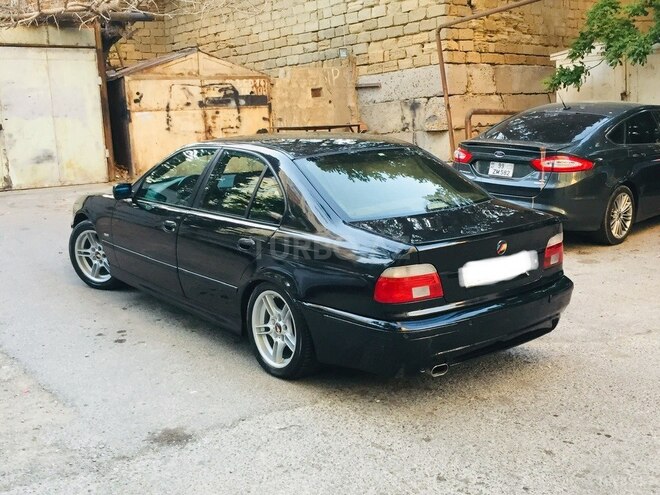 BMW 528 1999, 286,450 km - 2.8 l - Bakı
