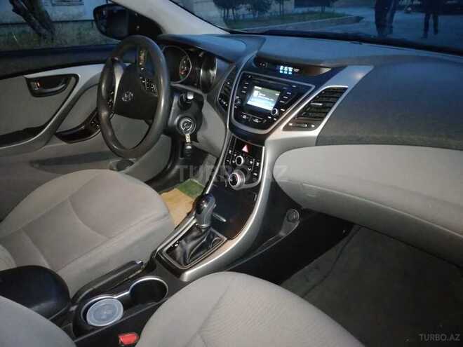 Hyundai Elantra 2014, 173,809 km - 1.8 l - Salyan