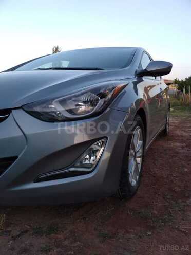 Hyundai Elantra 2014, 173,809 km - 1.8 l - Salyan
